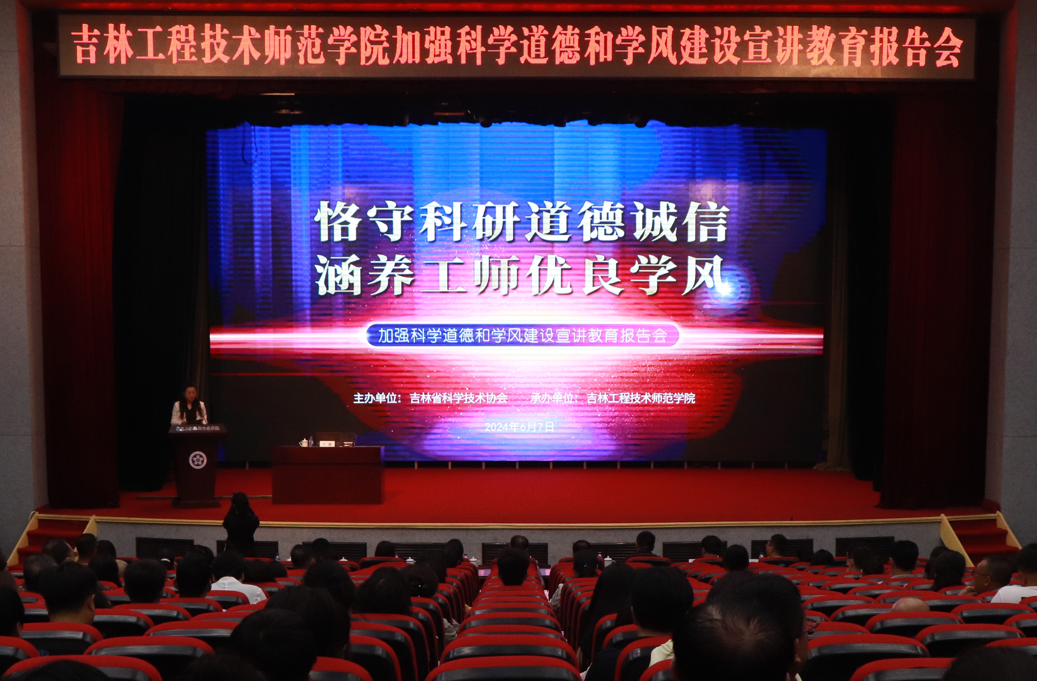 9cb5145f62084cfcdb9491cb89443d9.jpg